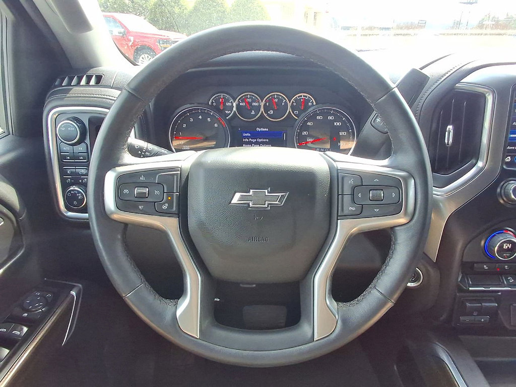 Used 2022 Chevrolet Silverado 1500 LT Trail Boss w/ Bed Protection Package image 16