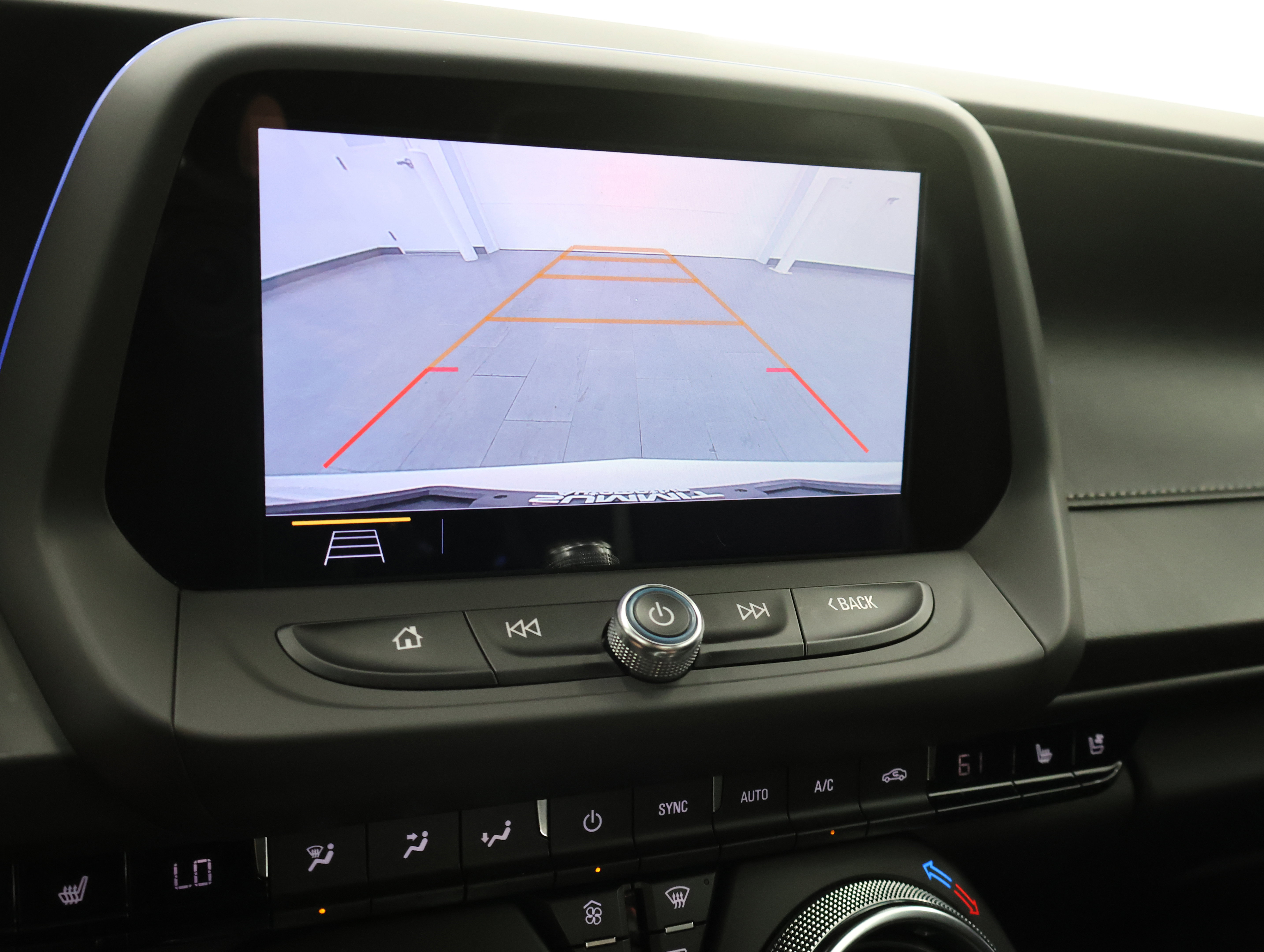 Used 2019 Chevrolet Camaro SS RWD image 17