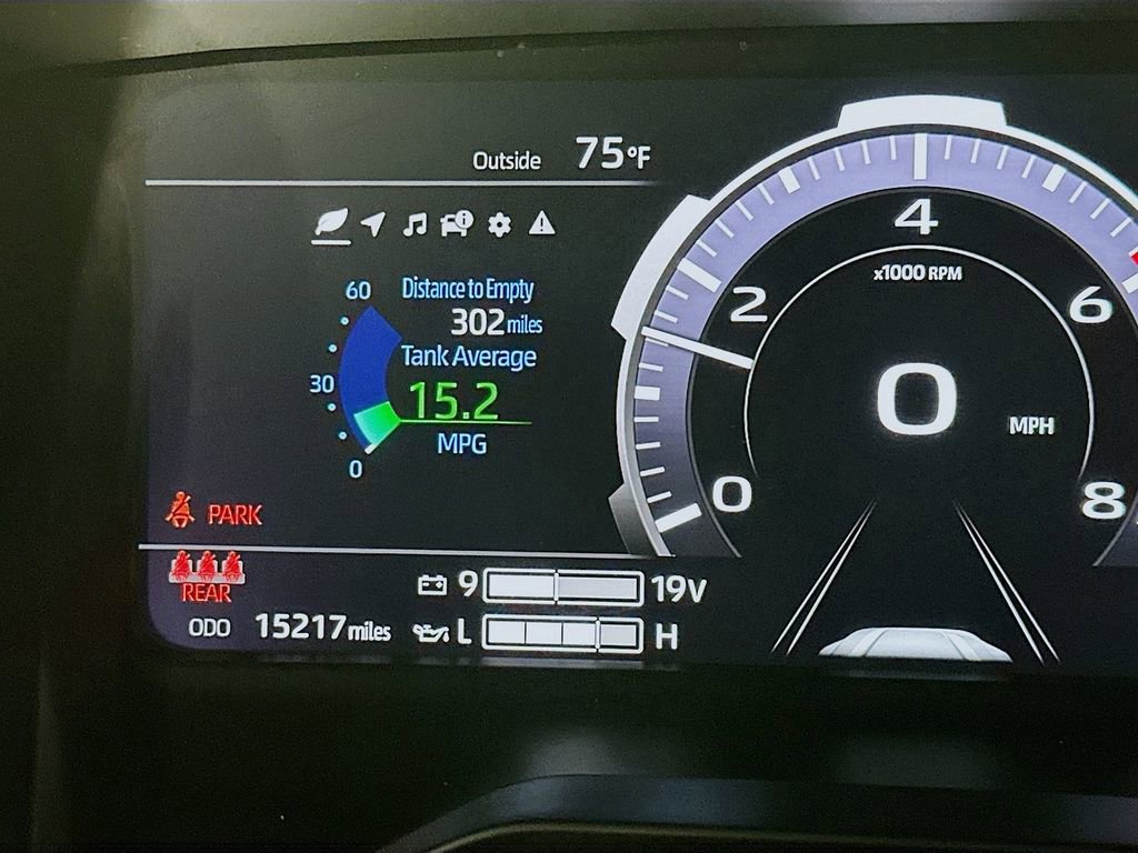 Used 2025 Toyota Tundra Platinum w/ TRD Off-Road Package image 15