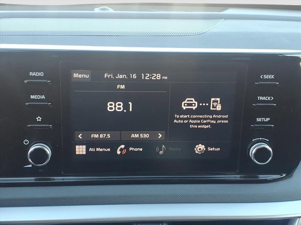 Used 2023 Kia K5 LXS image 23