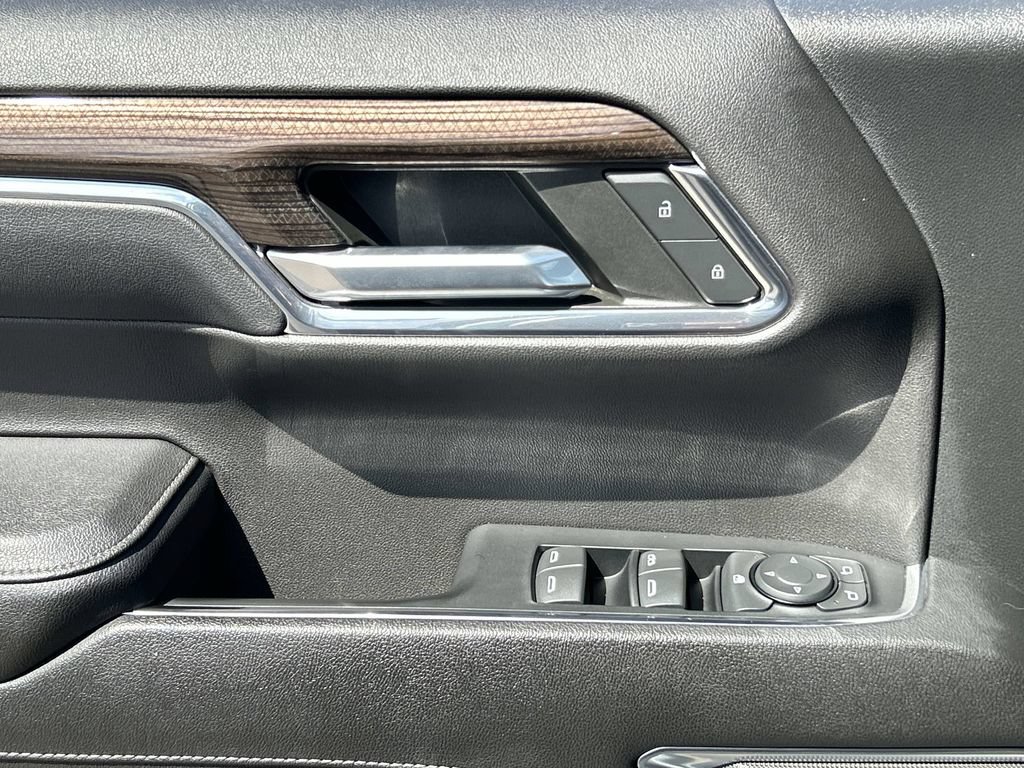Used 2023 Chevrolet Silverado 1500 RST RWD image 23