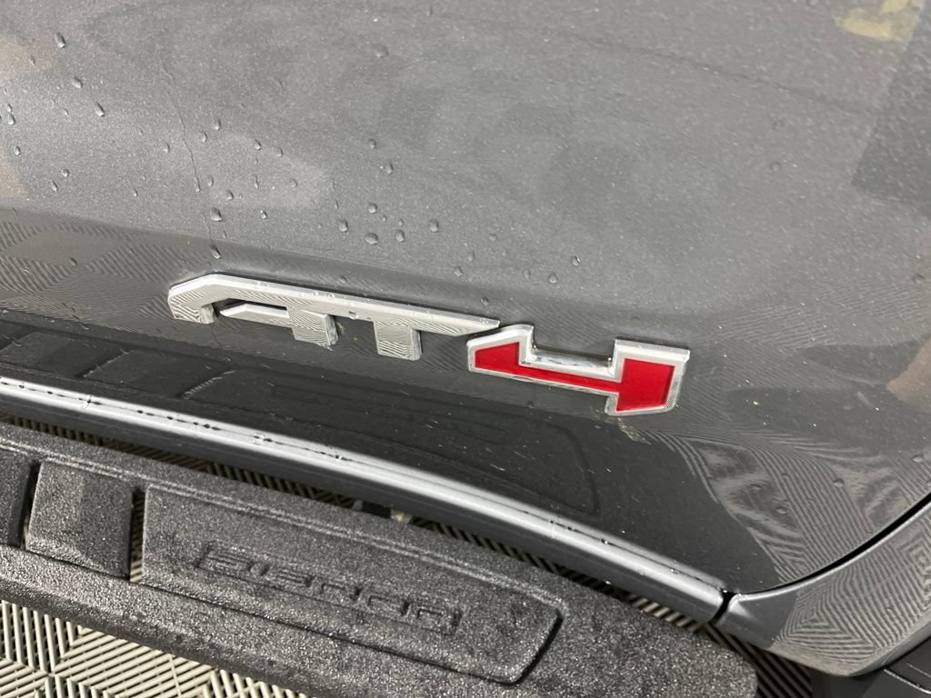 Certified 2022 GMC Sierra 1500 AT4 w/ AT4 Premium Package AWD/4WD image 4