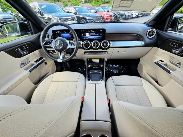 New 2026 Mercedes-Benz GLB 250 4MATIC image 24