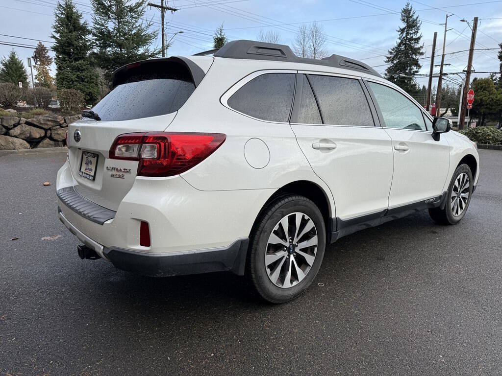Used 2015 Subaru Outback 2.5i Limited AWD/4WD image 4