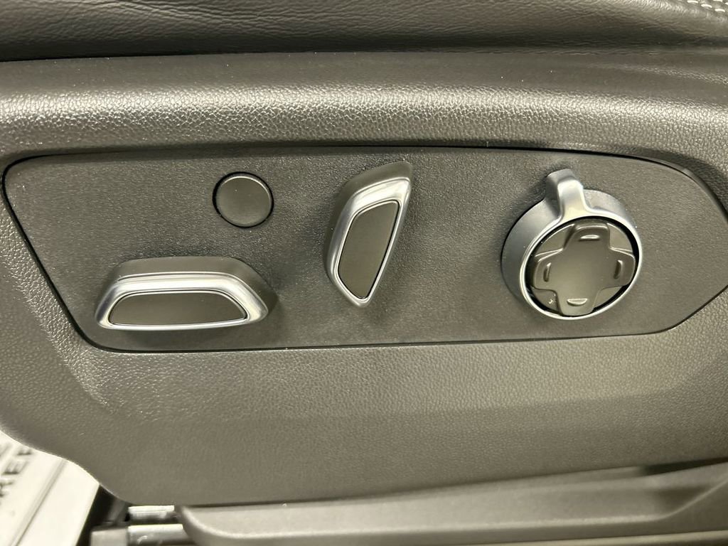 Used 2026 GMC Sierra 2500 AT4X w/ Snow Plow Prep/Camper Package image 10