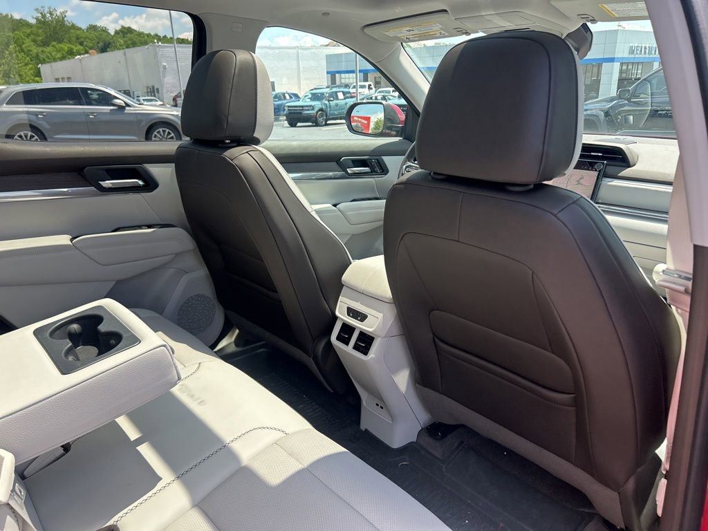 Used 2026 GMC Terrain Denali AWD/4WD image 38