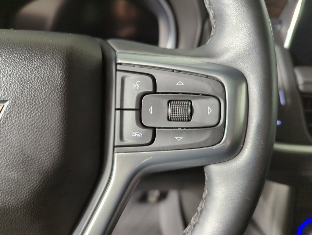 Used 2023 Chevrolet Suburban Z71 w/ Z71 Off-Road Package image 28