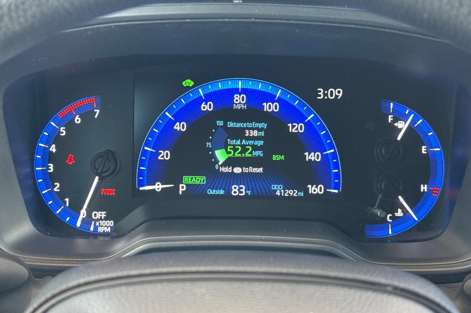 Certified 2022 Toyota Corolla LE FWD image 30