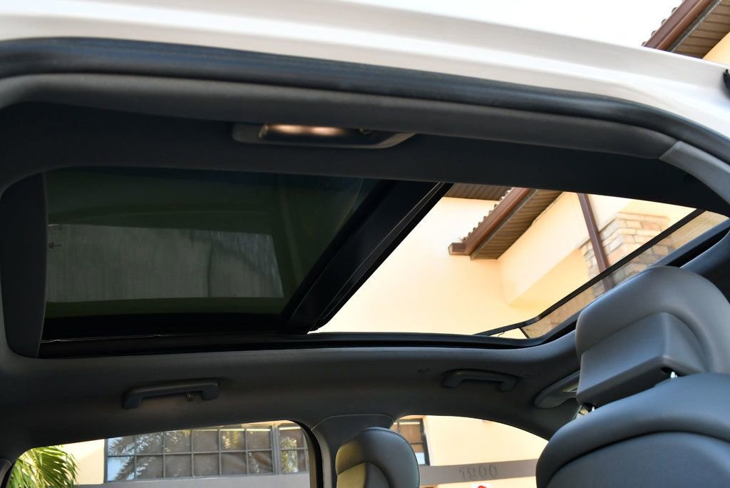 Used 2019 Lincoln Nautilus Reserve image 60