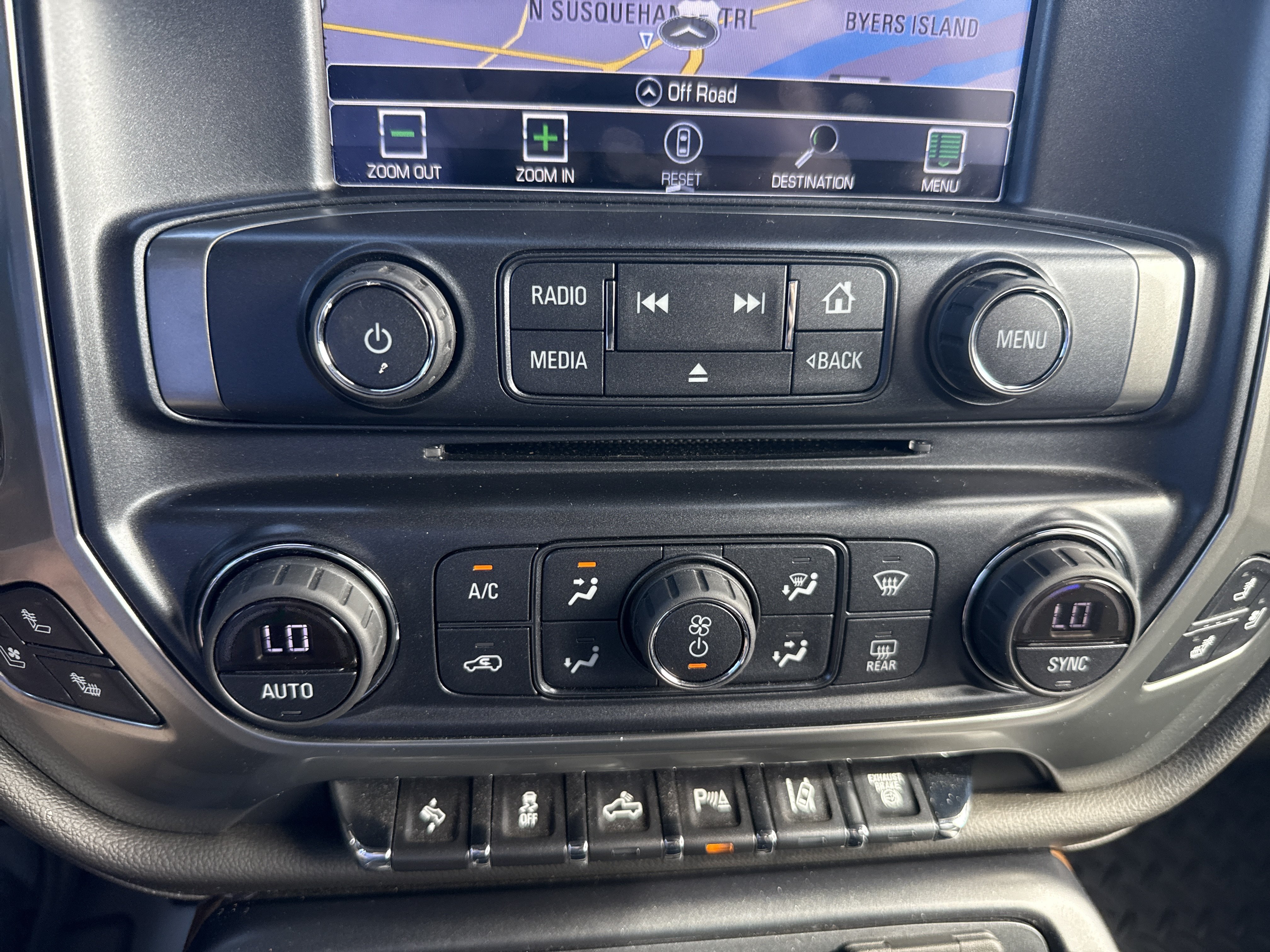 Used 2016 Chevrolet Silverado 3500 LTZ w/ Duramax Plus Package AWD/4WD image 28