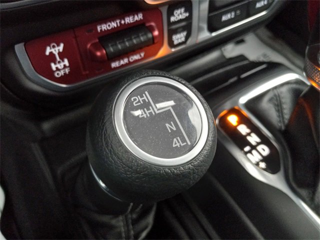 Used 2024 Jeep Wrangler Unlimited Rubicon w/ XTREMEE 35" Tire Package image 22