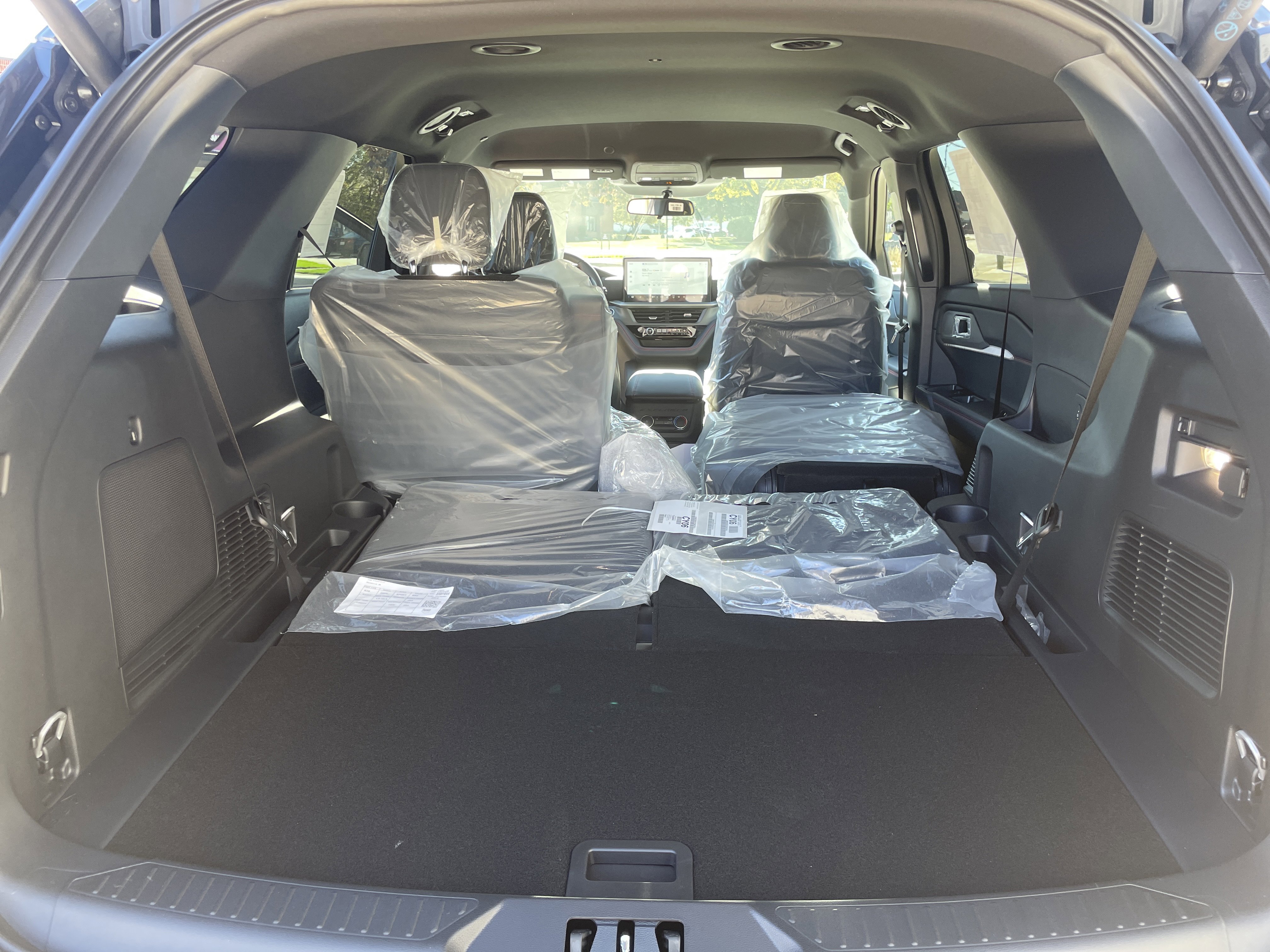 New 2026 Ford Explorer ST-Line image 14