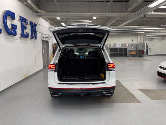 Used 2024 Volkswagen Atlas SE AWD/4WD image 9