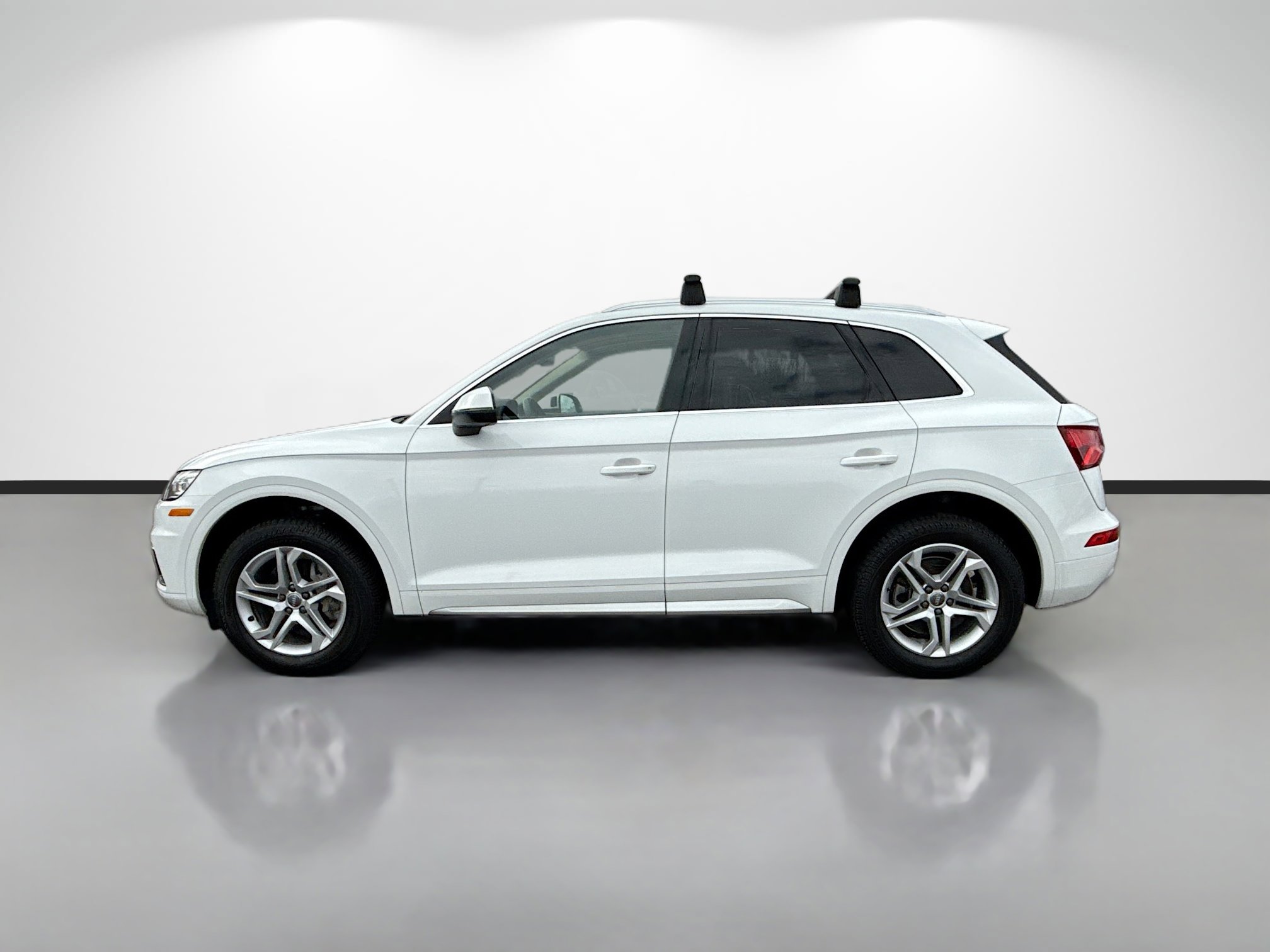 Used 2019 Audi Q5 2.0T Premium w/ Convenience Package image 6