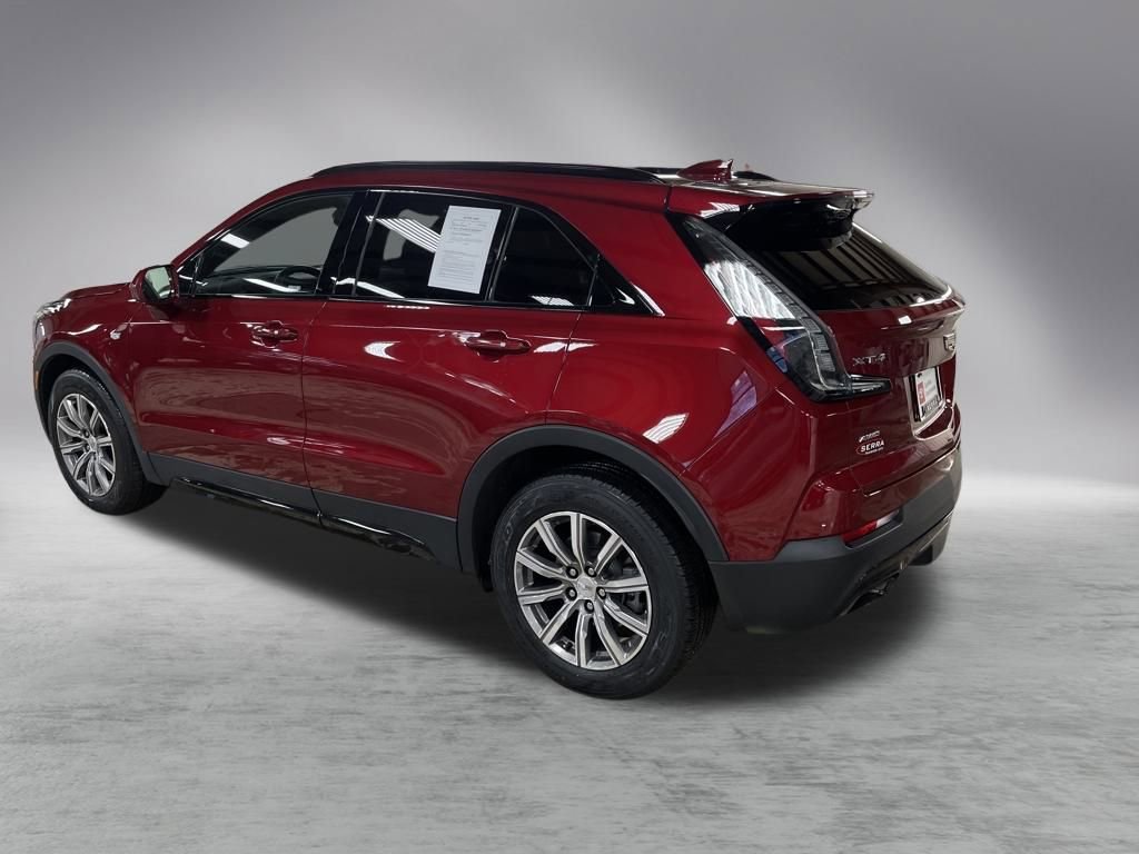 Used 2019 Cadillac XT4 Sport image 3