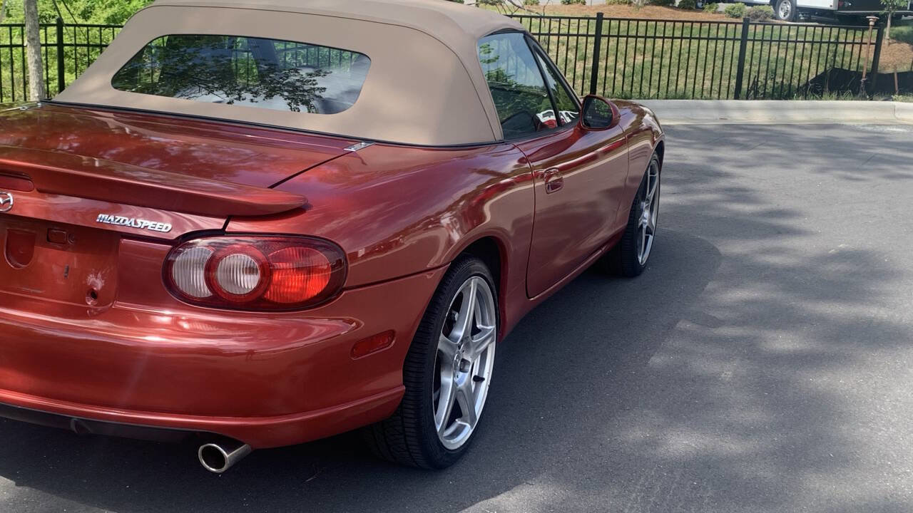 Used 2004 MAZDA MX-5 Miata MAZDASPEED RWD image 8