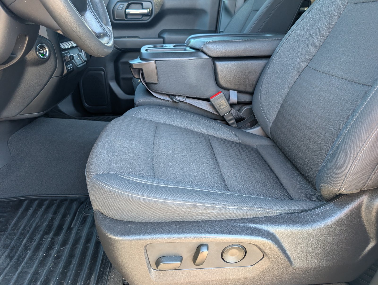 Used 2024 Chevrolet Silverado 1500 Custom Trail Boss AWD/4WD image 7