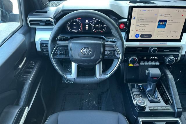 Certified 2024 Toyota Tacoma TRD Off-Road w/ TRD Off Road Upgrade Package AWD/4WD image 18