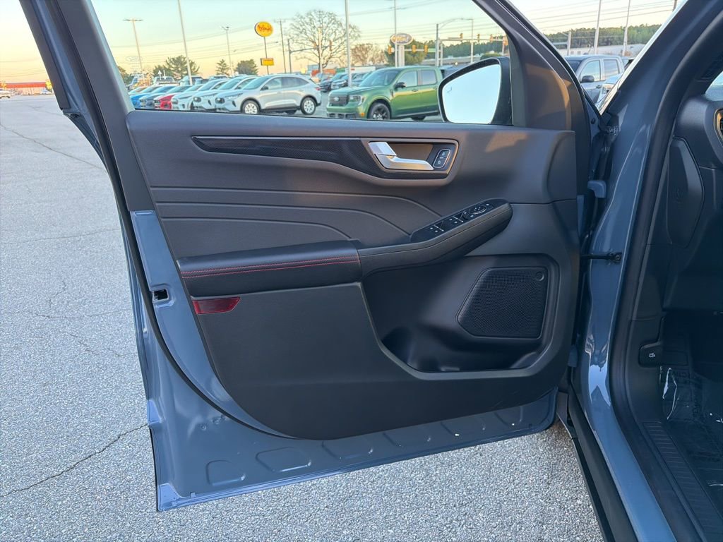 New 2026 Ford Escape ST-Line image 12