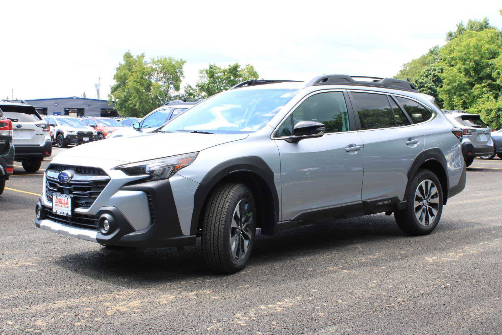 Used 2025 Subaru Outback Limited image 5