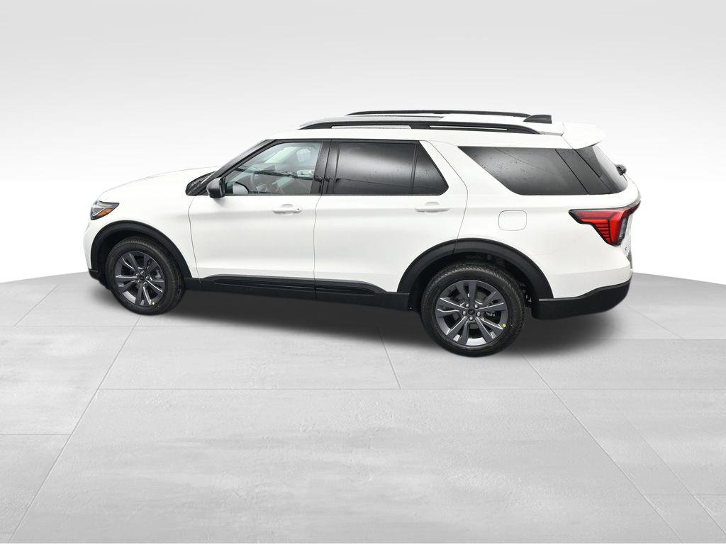 New 2026 Ford Explorer Active image 47
