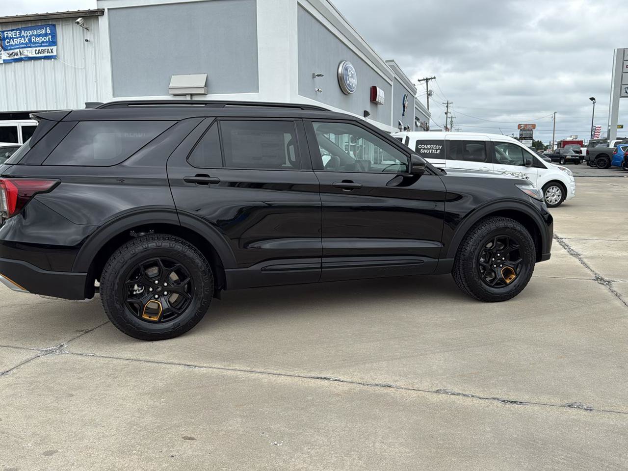 New 2026 Ford Explorer Tremor w/ Tremor Convenience Package AWD/4WD image 7