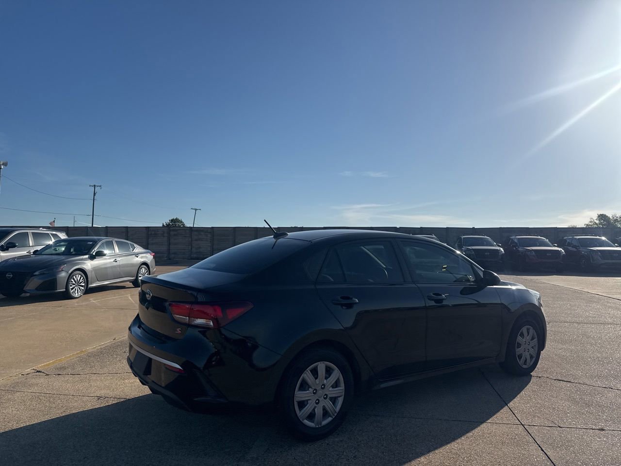 Used 2021 Kia Rio S FWD image 19