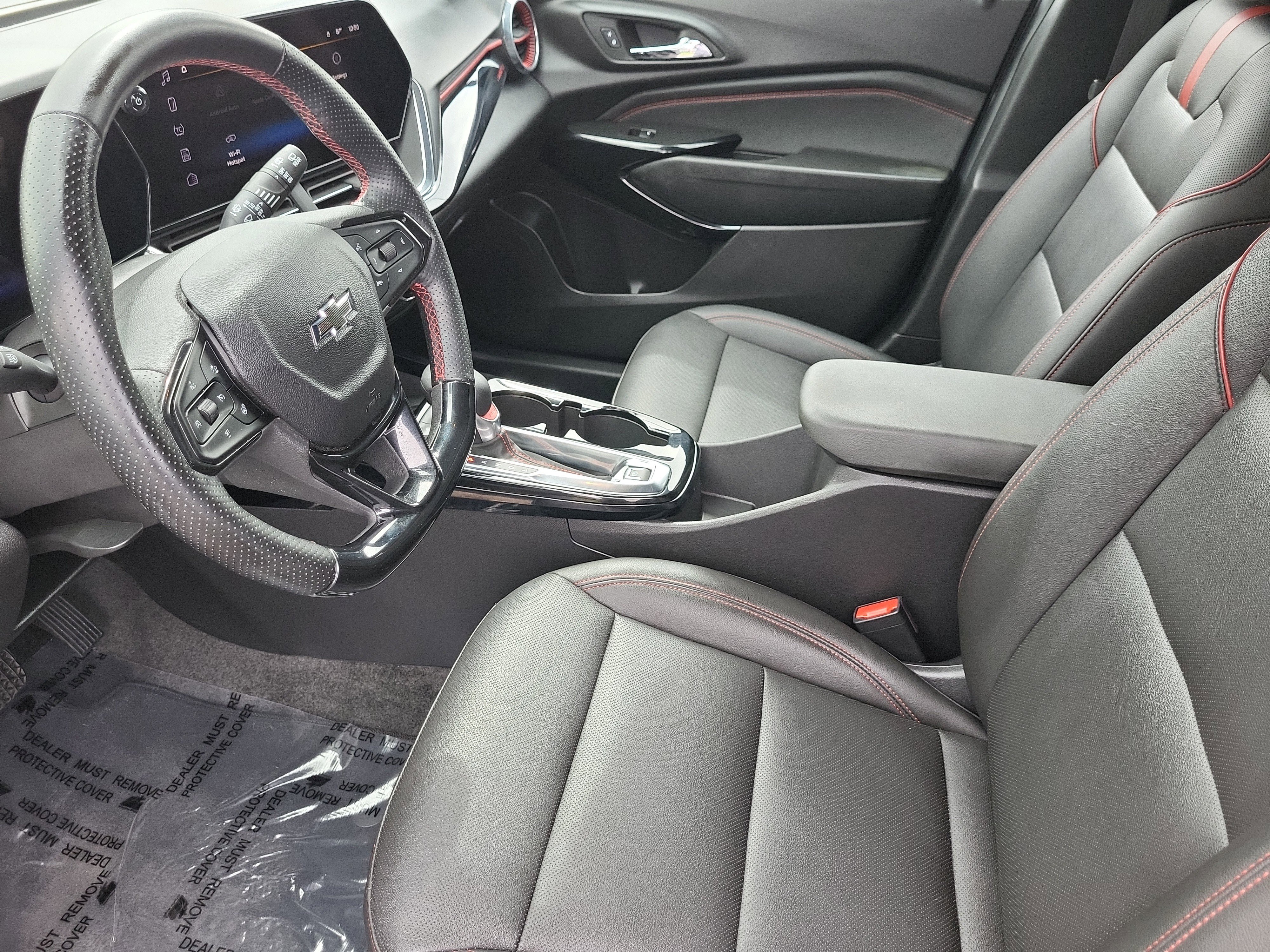 Certified 2024 Chevrolet Trax RS w/ Sunroof Package FWD image 11
