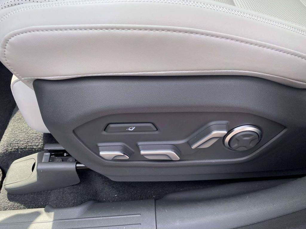 New 2026 Hyundai Santa Fe Calligraphy FWD image 59