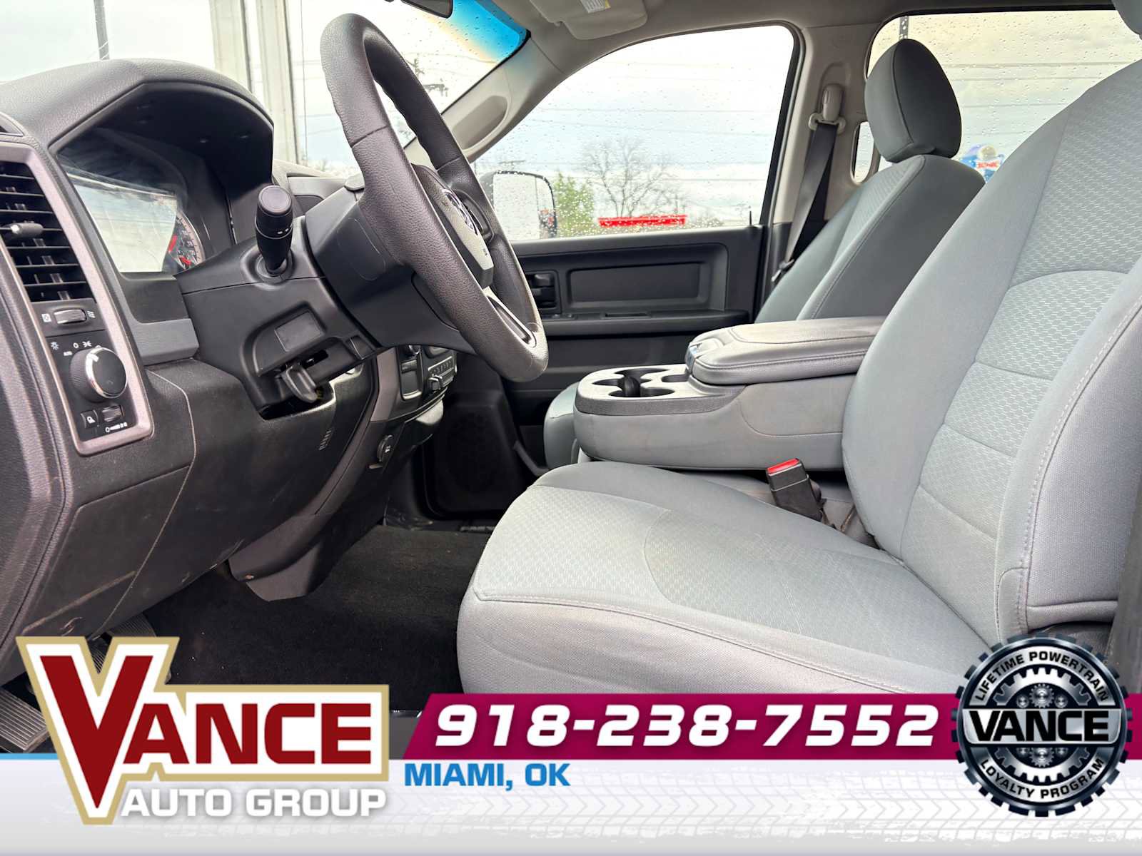 Used 2018 RAM 2500 Tradesman w/ Chrome Appearance Group image 13