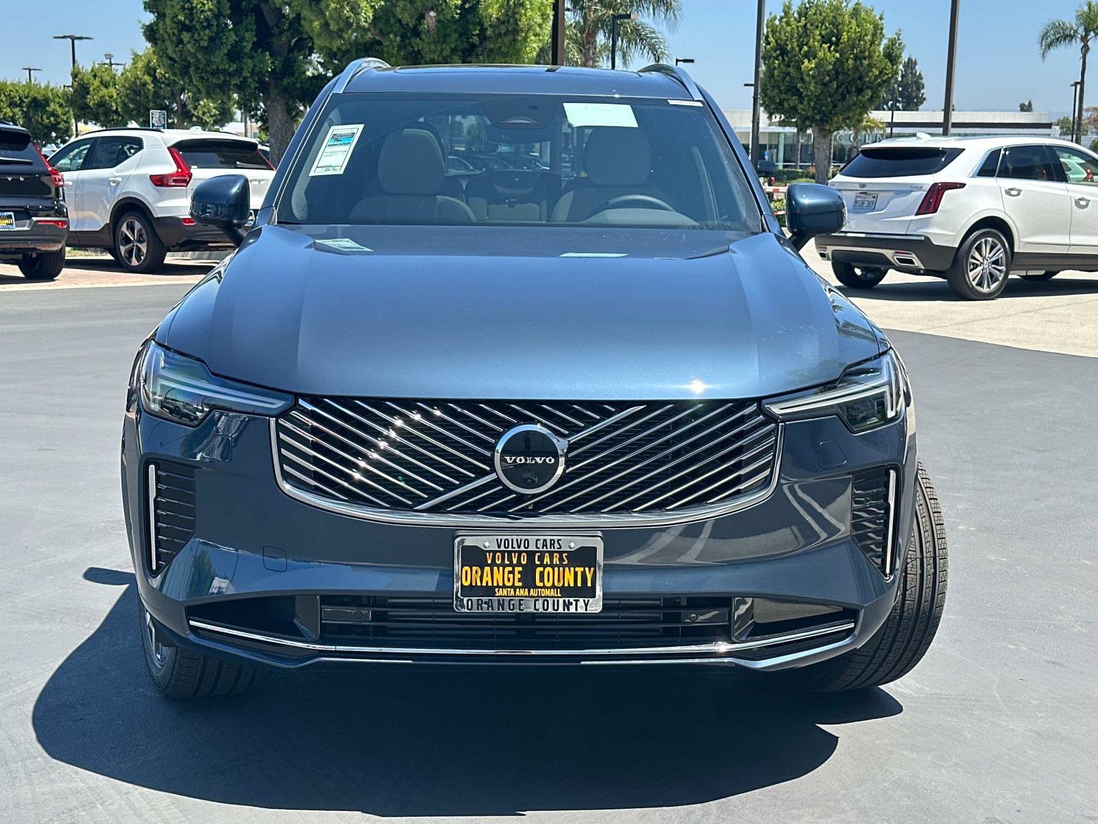 New 2026 Volvo XC90 T8 Plus image 2