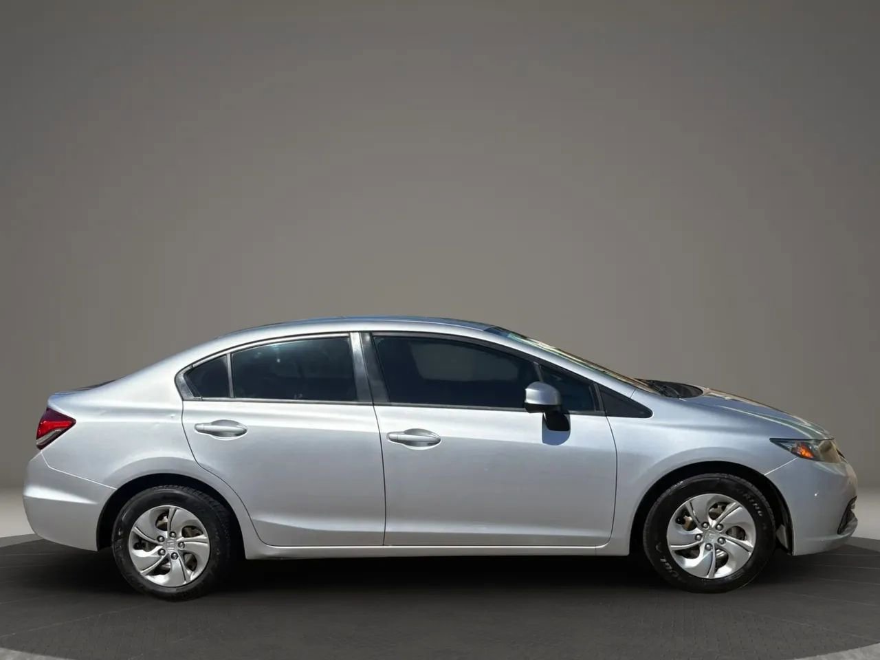 Used 2013 Honda Civic LX image 5
