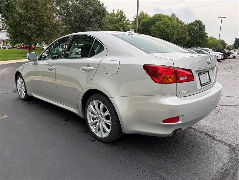 Used 2007 Lexus IS 250 AWD w/ Preferred Accessory Pkg image 8