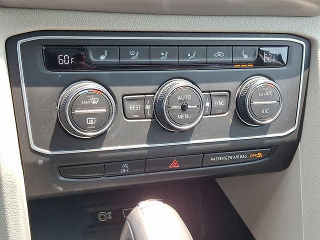 Used 2019 Volkswagen Atlas SE w/ Panoramic Sunroof Package AWD/4WD image 16
