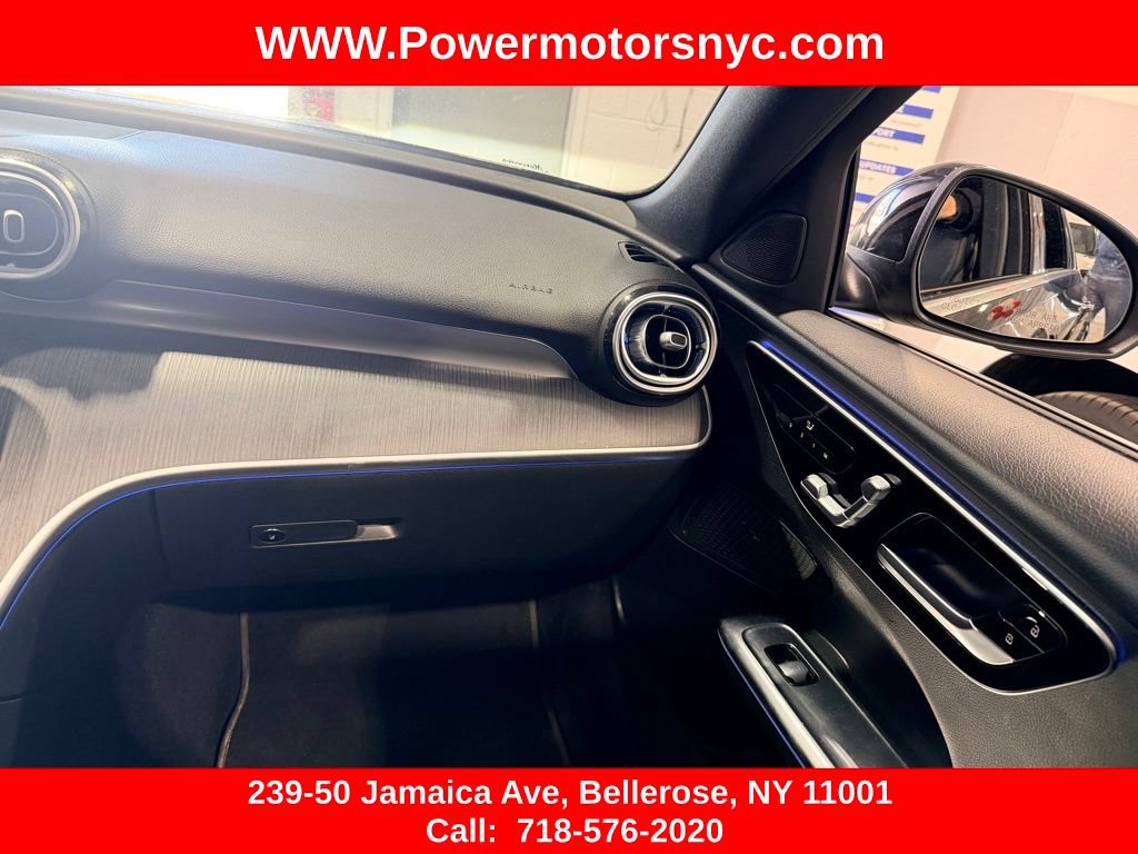 Used 2022 Mercedes-Benz C 300 4MATIC Sedan w/ Pinnacle Trim Package image 28
