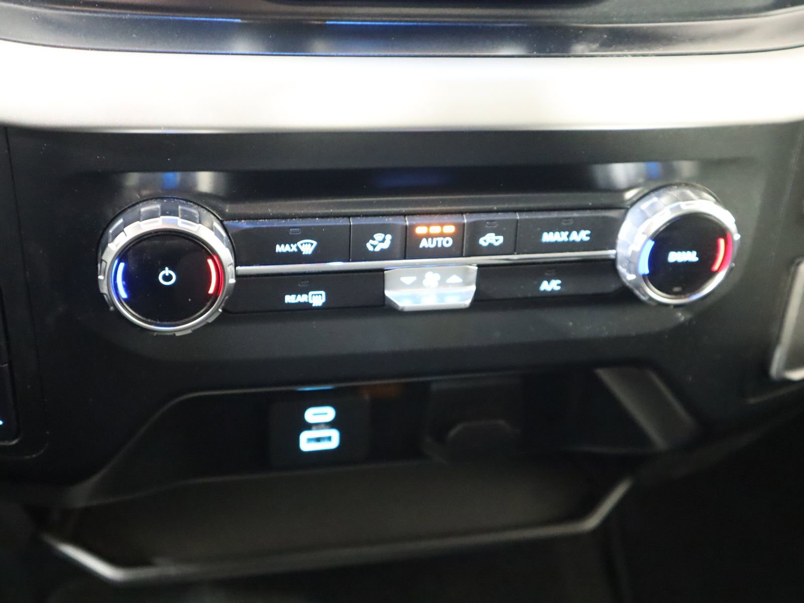 Used 2022 Ford F150 XLT w/ Equipment Group 301A Mid AWD/4WD image 27