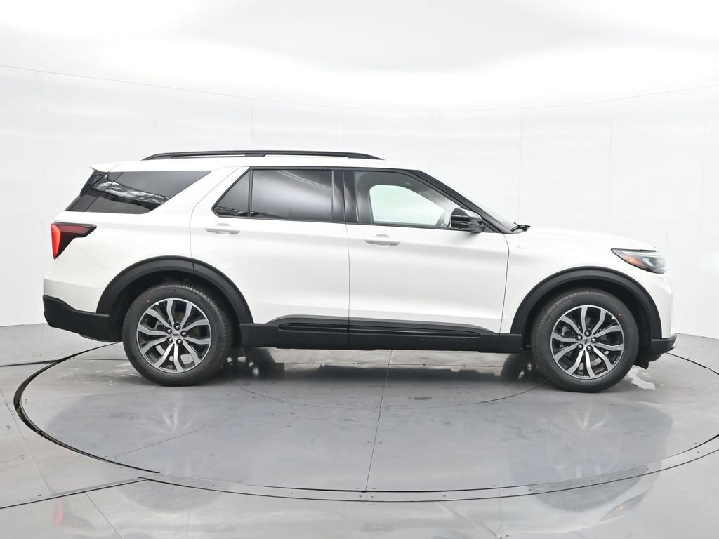 New 2026 Ford Explorer ST-Line w/ Premium Package image 6