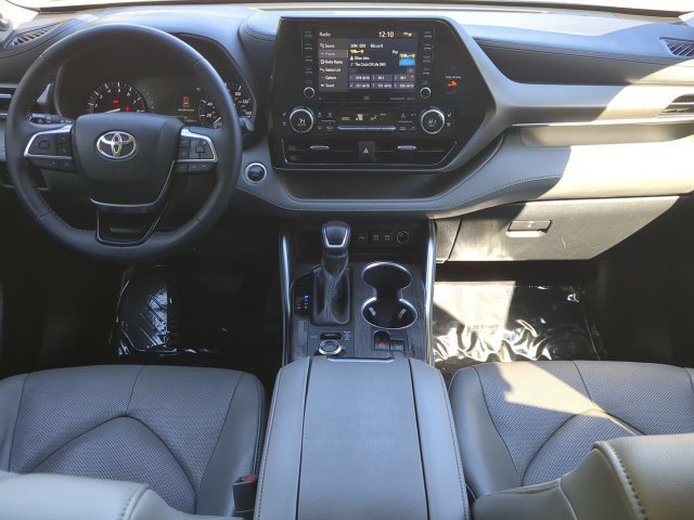 Used 2020 Toyota Highlander Limited AWD/4WD image 14