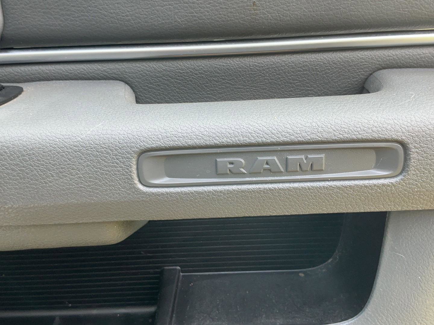 Used 2019 RAM 1500 Tradesman w/ Power & Remote Entry Group image 17