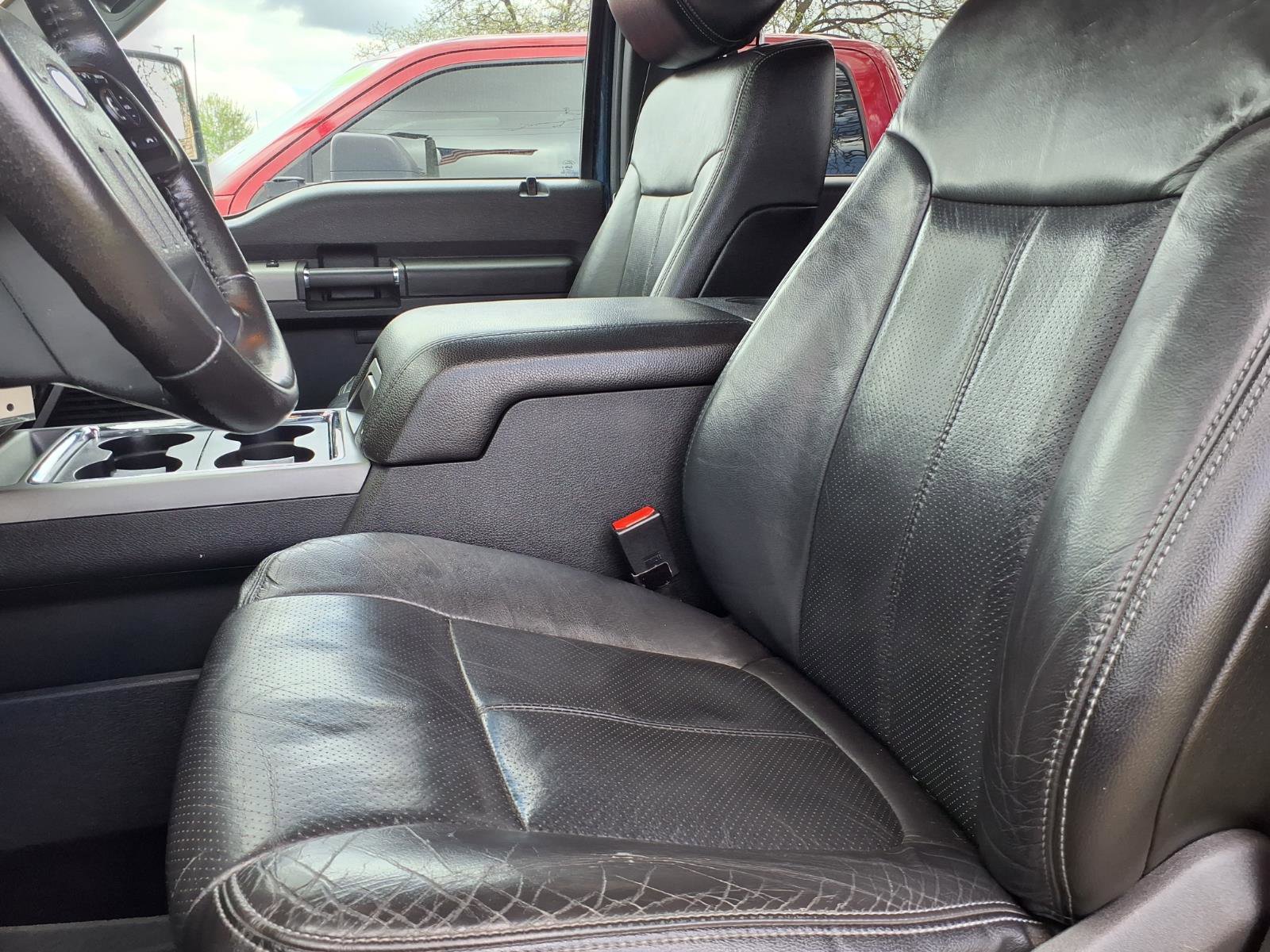 Used 2013 Ford F450 Lariat w/ Lariat Ultimate Pkg AWD/4WD image 3