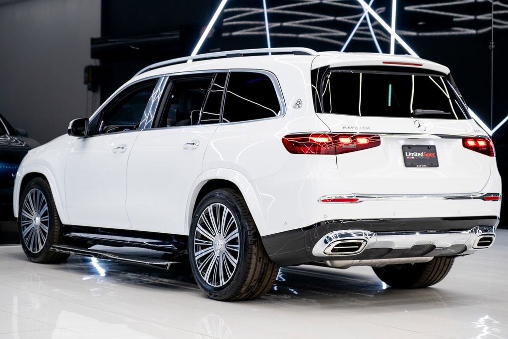 Used 2026 Mercedes-Benz Maybach GLS 600 4MATIC image 13
