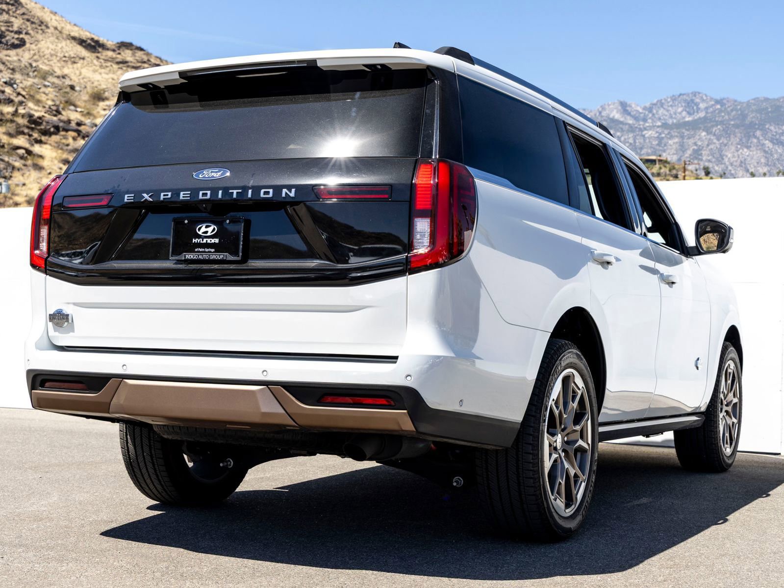 Used 2025 Ford Expedition King Ranch AWD/4WD image 10