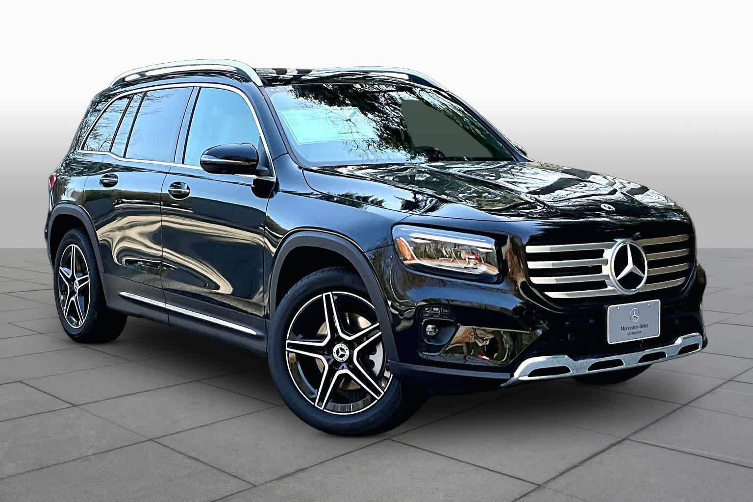 New 2026 Mercedes-Benz GLB 250 4MATIC image 2