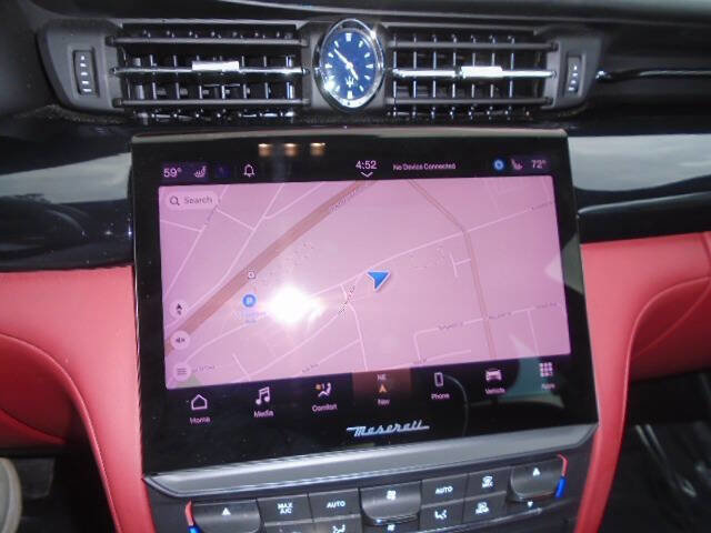Used 2021 Maserati Quattroporte S image 13