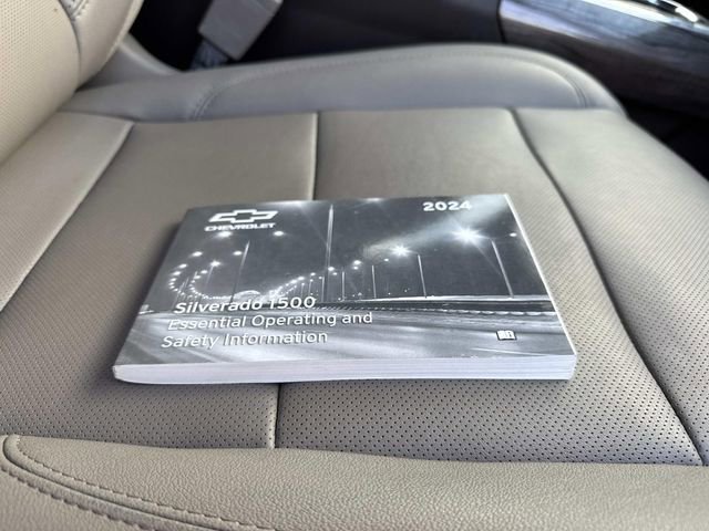 Used 2024 Chevrolet Silverado 1500 LTZ AWD/4WD image 33