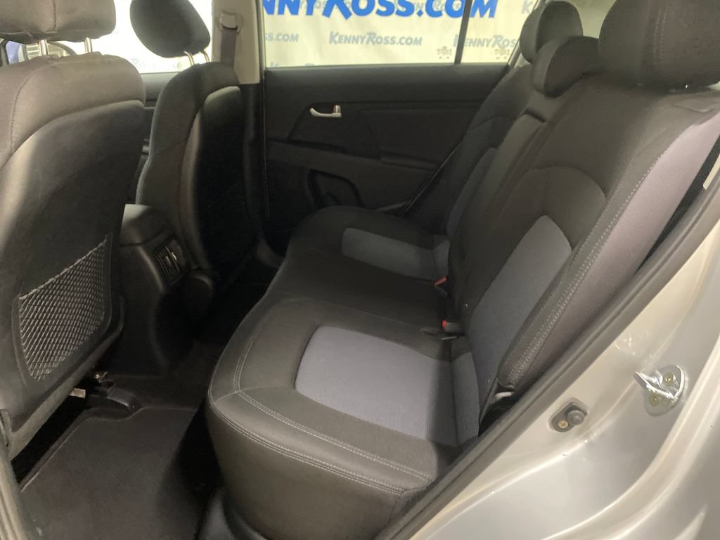 Used 2016 Kia Sportage LX AWD/4WD image 11