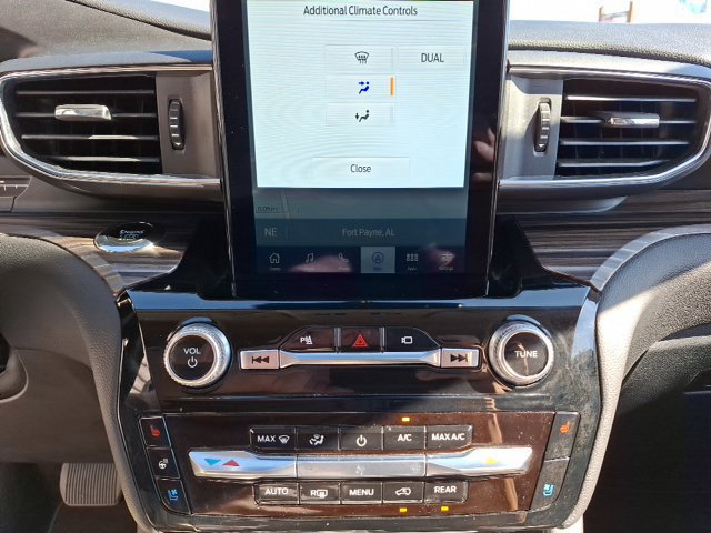 Certified 2023 Ford Explorer Limited w/ Limited Technology Package RWD image 24