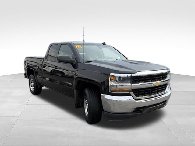 Used 2018 Chevrolet Silverado 1500 LS w/ Trailering Package AWD/4WD image 9