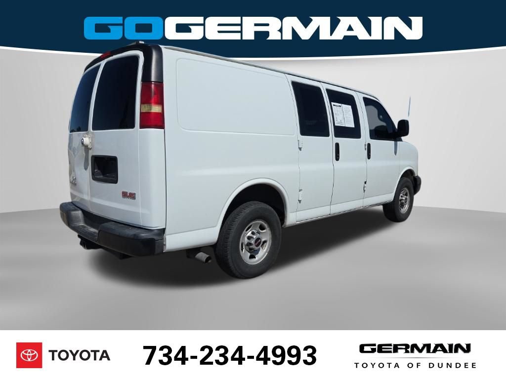 Used 2015 GMC Savana 3500 w/ Cold Climate Package RWD image 7