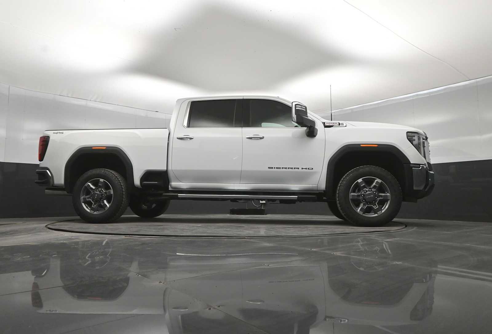 New 2026 GMC Sierra 2500 SLT w/ SLT Premium Package AWD/4WD image 41
